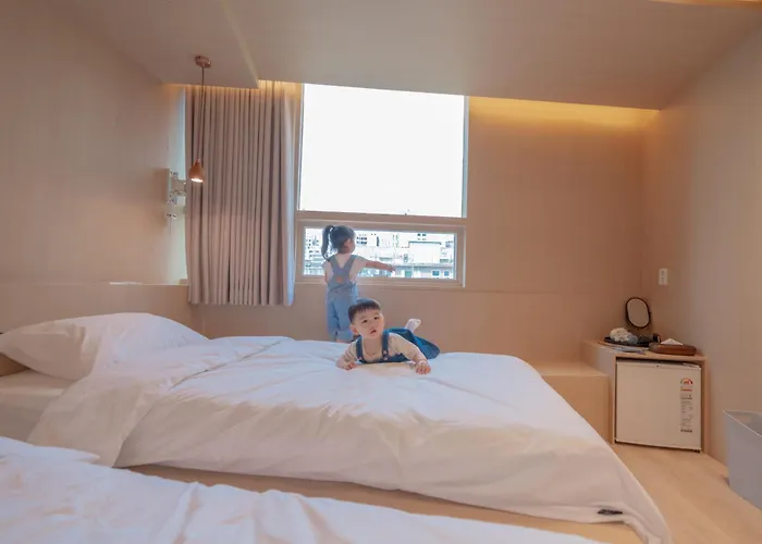 Отель Yulstay